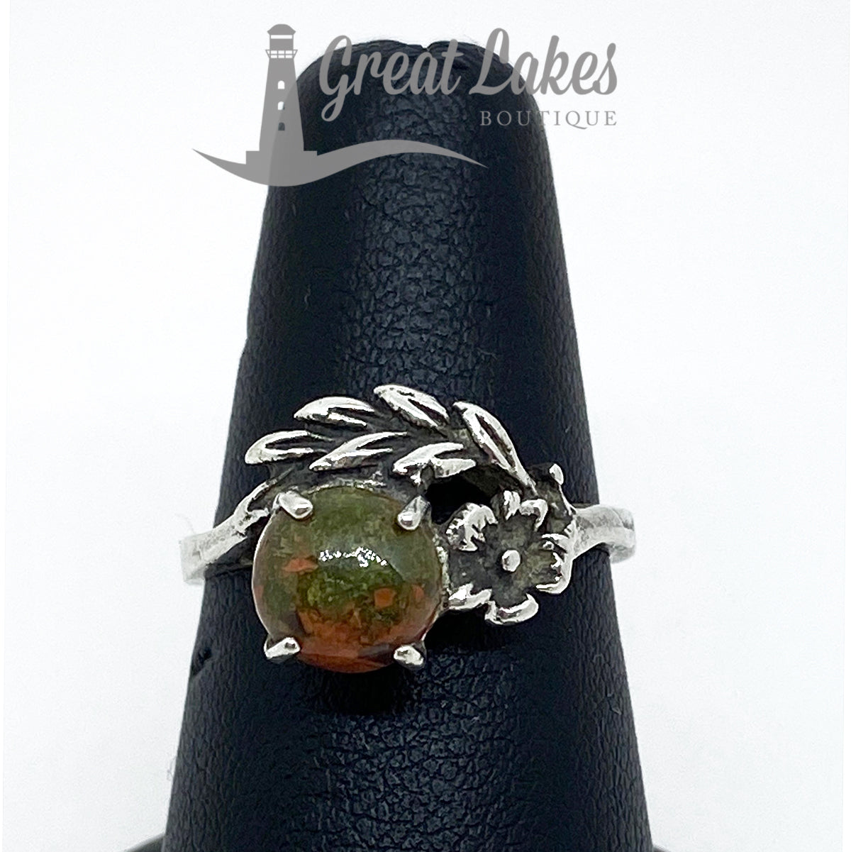 Great Lakes Boutique Silver Flower Agate Ring